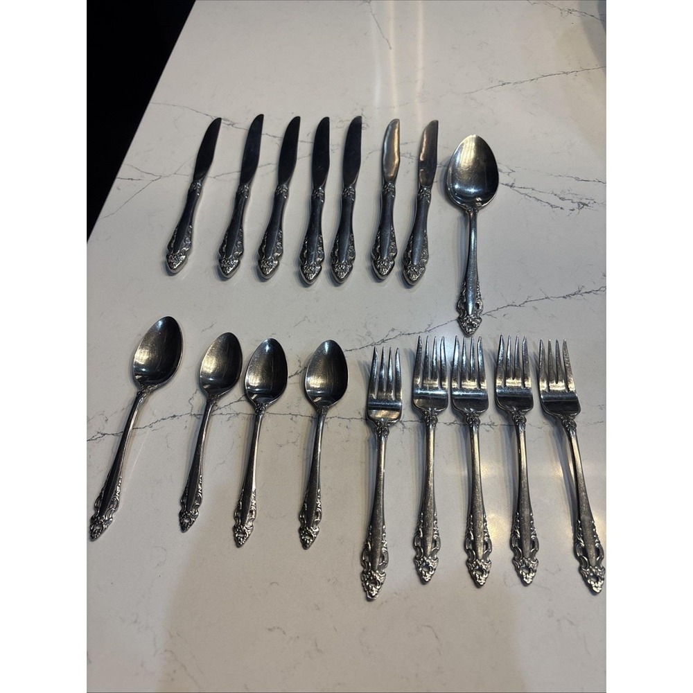 17 Piece Lot Gorham Pierced Baroque Stainless Flatware Set Knives Forks Spoons